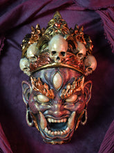 Cargar imagen en el visor de la galería, Máscara Mahakala Rojo