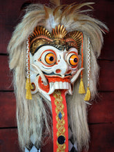 Cargar imagen en el visor de la galería, Máscara Rangda
