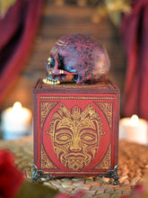 Cargar imagen en el visor de la galería, Caja Calavera Azteca