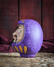 Cargar imagen en el visor de la galería, Daruma Morado