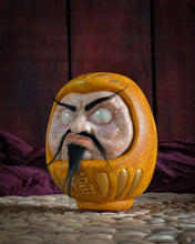 Cargar imagen en el visor de la galería, Daruma Amarillo