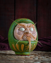 Cargar imagen en el visor de la galería, Daruma Verde