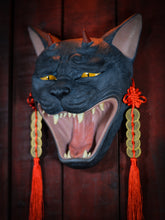 Cargar imagen en el visor de la galería, Máscara Gato Bakeneko Negro