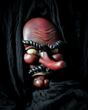 Cargar imagen en el visor de la galería, Tengu Classic
